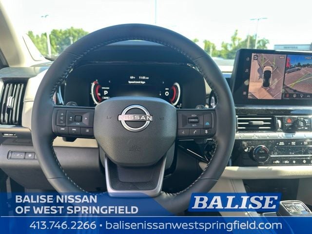 2026 Nissan Pathfinder SL
