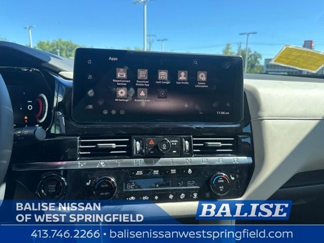 2026 Nissan Pathfinder SL