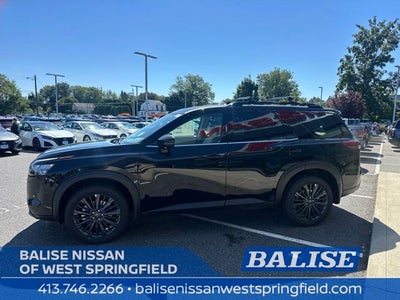 2026 Nissan Pathfinder SL