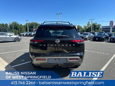 2026 Nissan Pathfinder SL