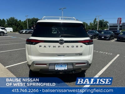 2022 Nissan Pathfinder Platinum 2nd Row Captain