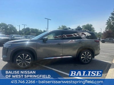2026 Nissan Pathfinder Platinum