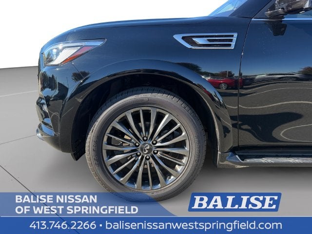 2023 INFINITI QX80 Premium Select