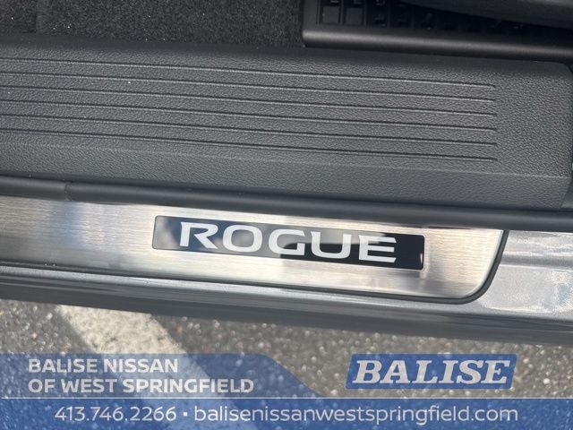 2025 Nissan Rogue SL Prem