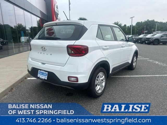 2026 Hyundai Venue SE