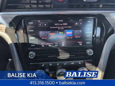 2021 Volkswagen Passat 2.0T R-Line