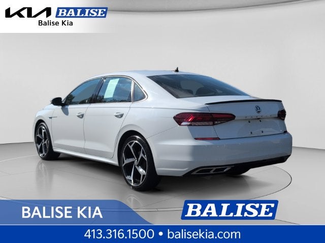 2021 Volkswagen Passat 2.0T R-Line