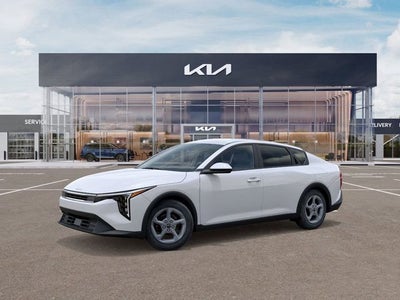 2025 Kia K4 LXS