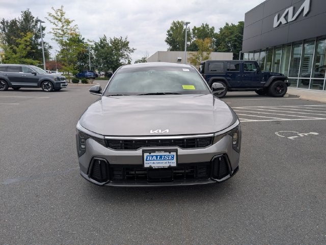 2025 Kia K4 GT-Line
