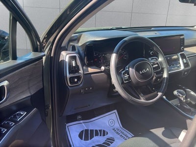2023 Kia Sorento X-Line S
