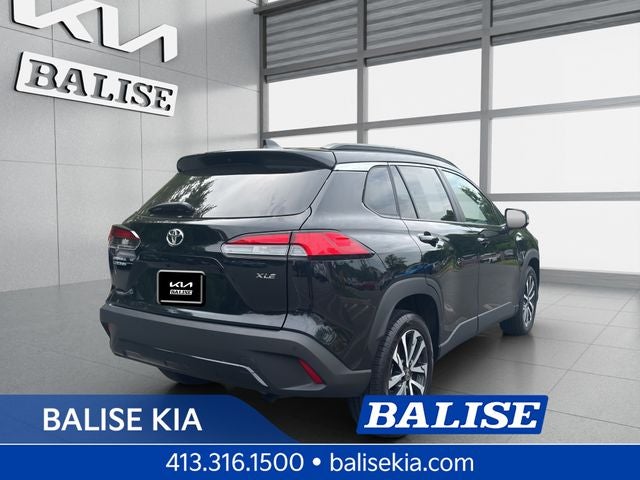 2025 Toyota Corolla Cross XLE