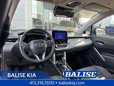 2025 Toyota Corolla Cross XLE