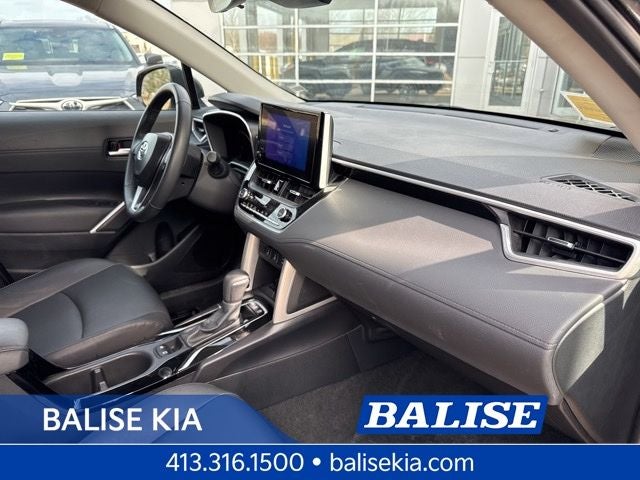 2025 Toyota Corolla Cross XLE