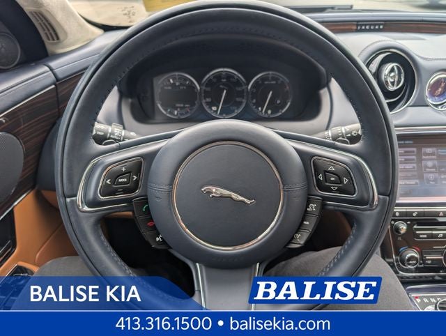 2011 Jaguar XJ Base