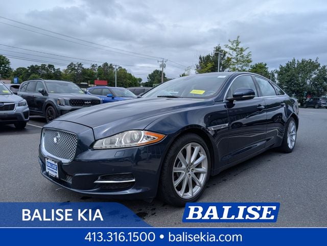 2011 Jaguar XJ Base