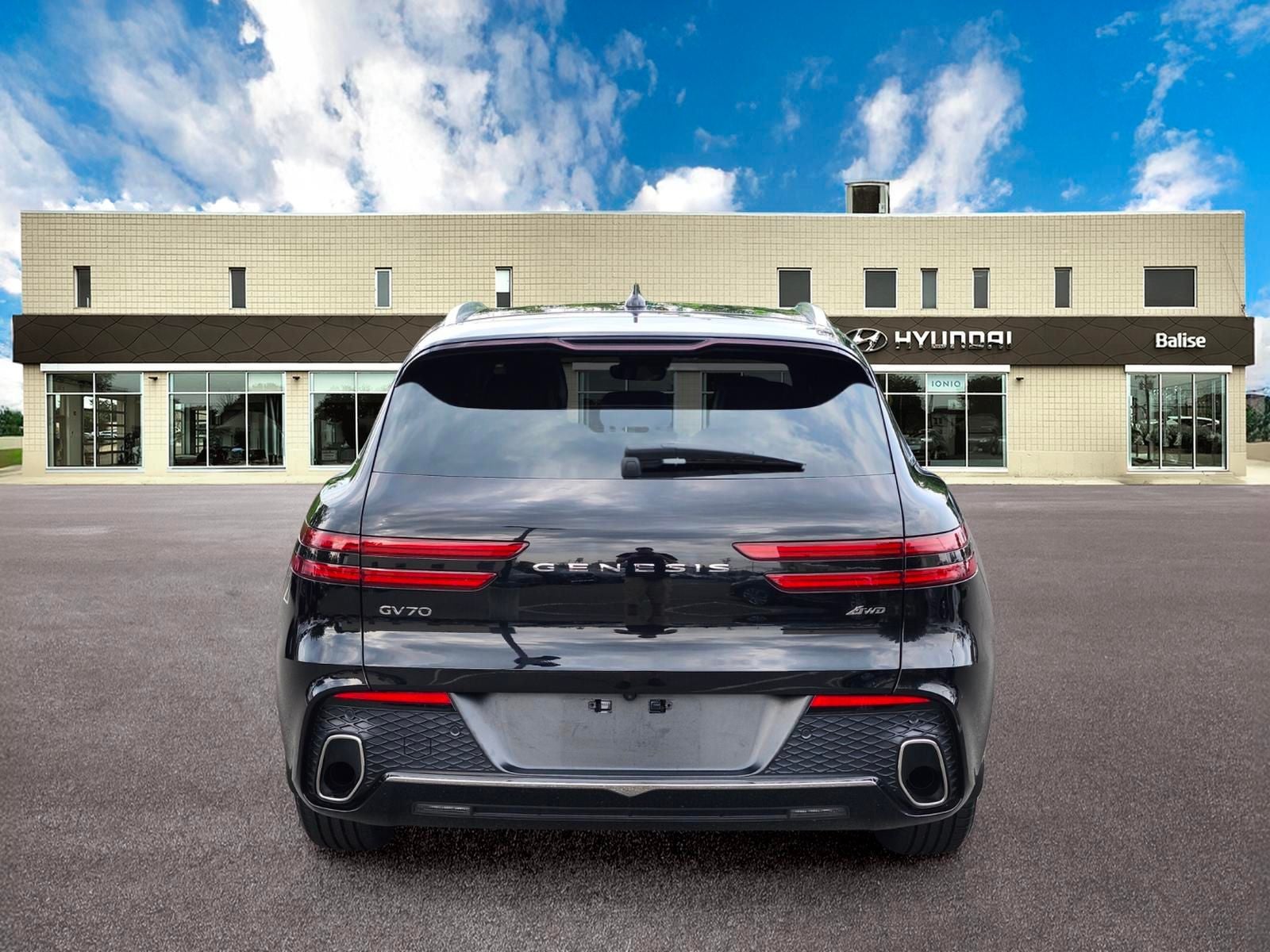 2025 Genesis GV70 2.5T