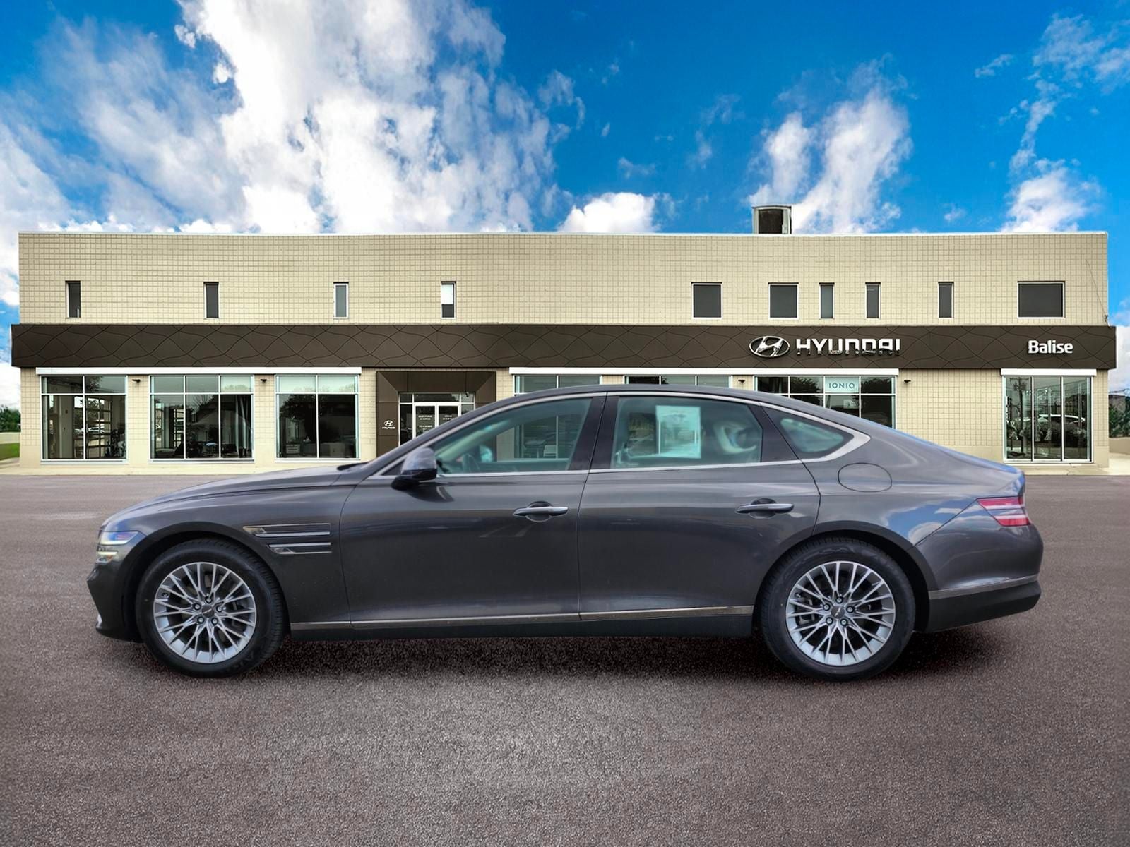 2023 Genesis G80 2.5T