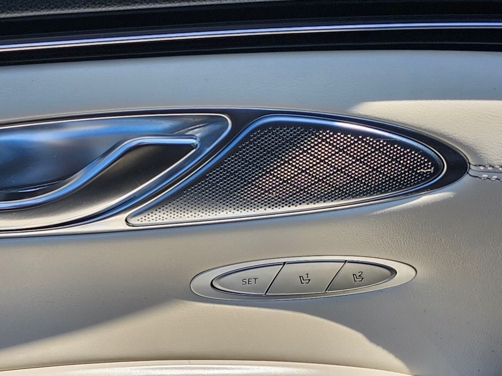 2023 Genesis GV70 2.5T ADVANCED PACKAGE