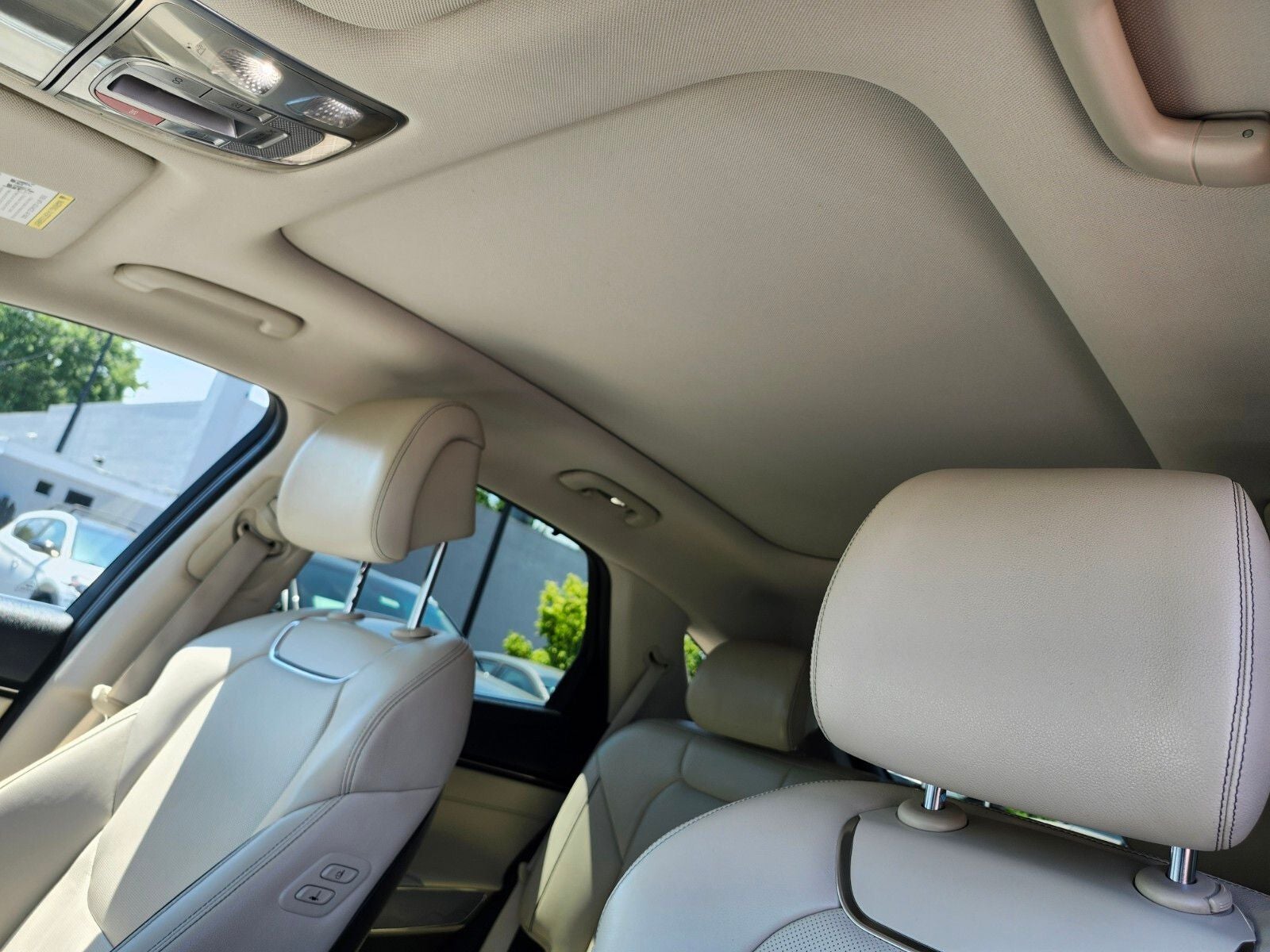 2023 Genesis GV70 2.5T ADVANCED PACKAGE