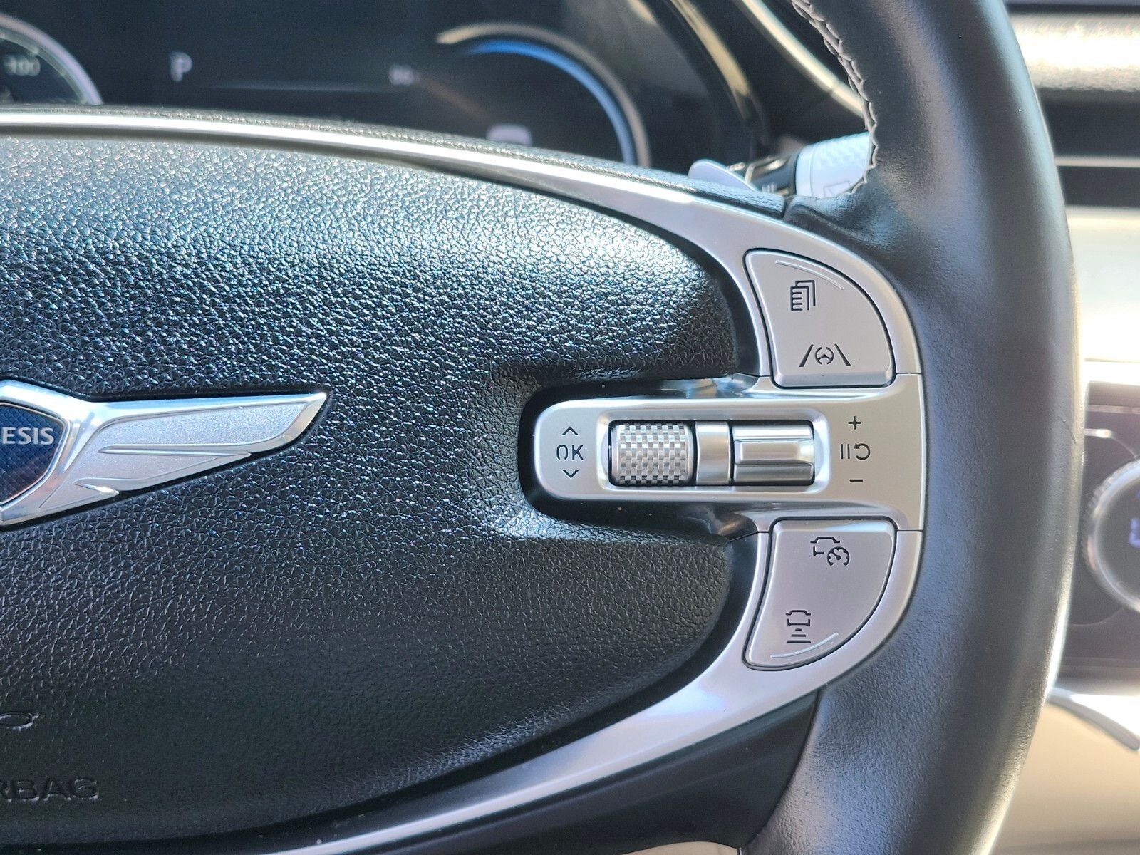 2023 Genesis GV70 2.5T ADVANCED PACKAGE