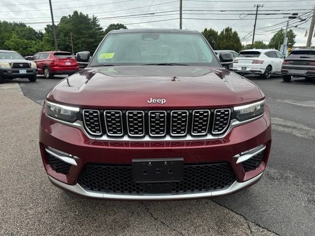 2022 Jeep Grand Cherokee Summit
