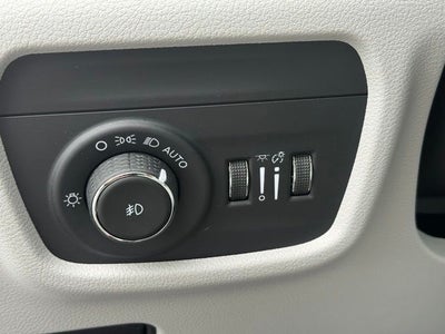2022 Jeep Grand Cherokee Summit