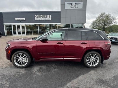 2022 Jeep Grand Cherokee Summit