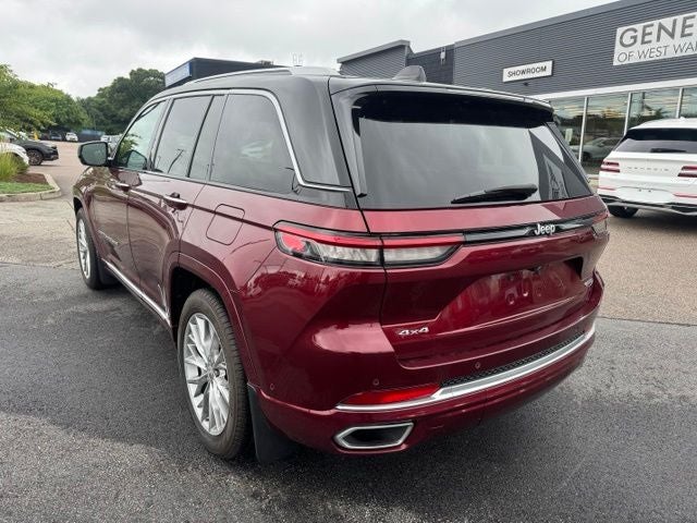 2022 Jeep Grand Cherokee Summit