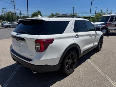 2023 Ford Explorer ST-Line