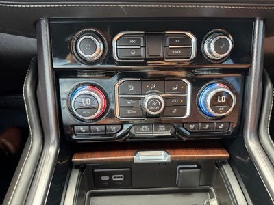 2024 GMC Yukon Denali Ultimate