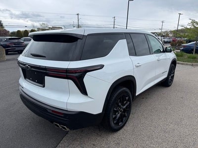 2024 Chevrolet Traverse LS Midnight Edition