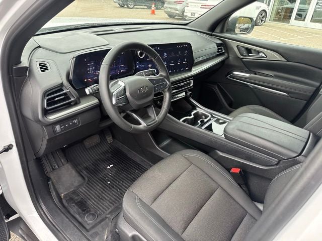 2024 Chevrolet Traverse LS Midnight Edition