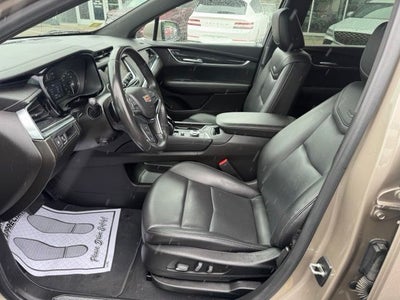 2022 Cadillac XT5 Premium Luxury