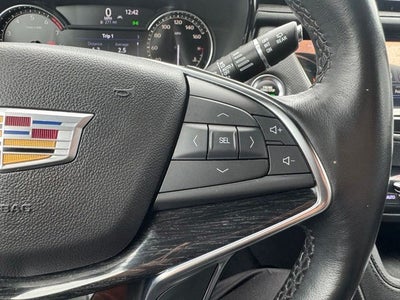 2022 Cadillac XT5 Premium Luxury