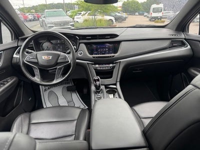 2022 Cadillac XT5 Premium Luxury