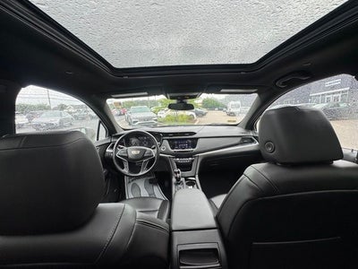 2022 Cadillac XT5 Premium Luxury