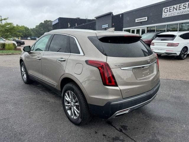 2022 Cadillac XT5 Premium Luxury