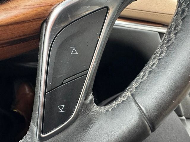 2018 Cadillac XT5 Platinum