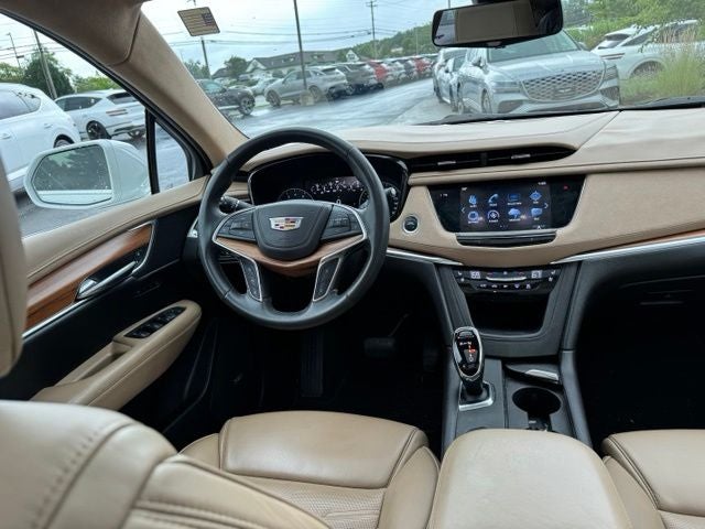 2018 Cadillac XT5 Platinum
