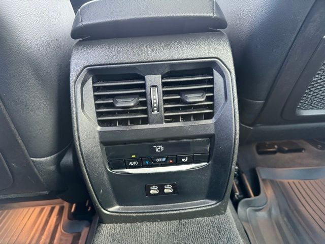2023 BMW 3 Series 330i xDrive