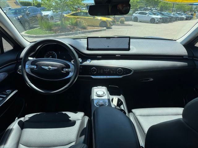 2025 Genesis GV70 2.5T