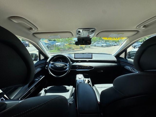 2025 Genesis GV70 2.5T