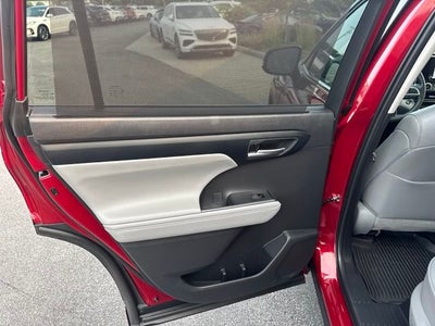 2023 Toyota Highlander XLE