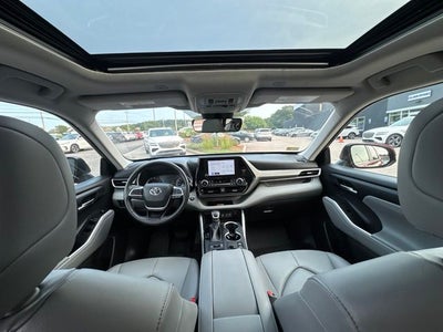 2023 Toyota Highlander XLE