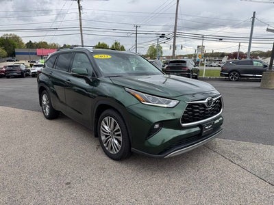 2023 Toyota Highlander Platinum