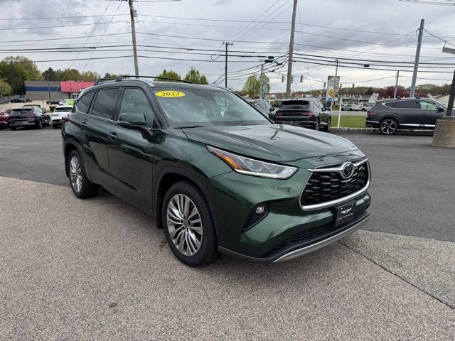 2023 Toyota Highlander Platinum