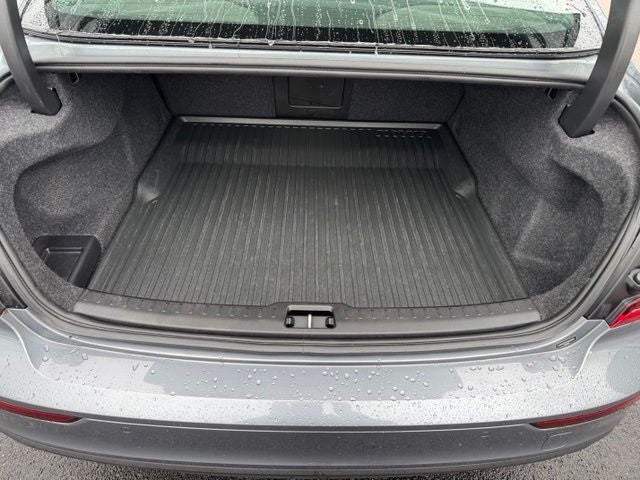 2021 Volvo S60 T6 Momentum Premium & Climate Packages
