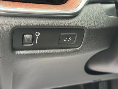 2021 Volvo S60 T6 Momentum Premium & Climate Packages