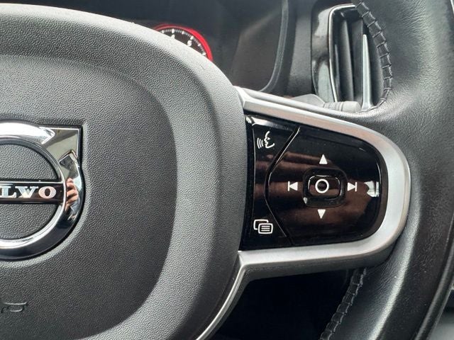 2021 Volvo S60 T6 Momentum Premium & Climate Packages