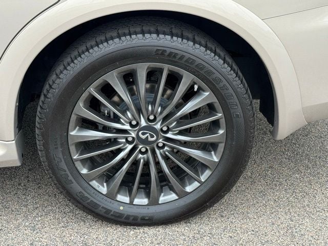 2022 INFINITI QX80 Sensory